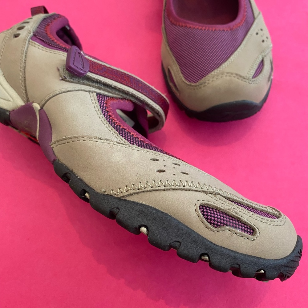 L.L.Bean Shoes size 9